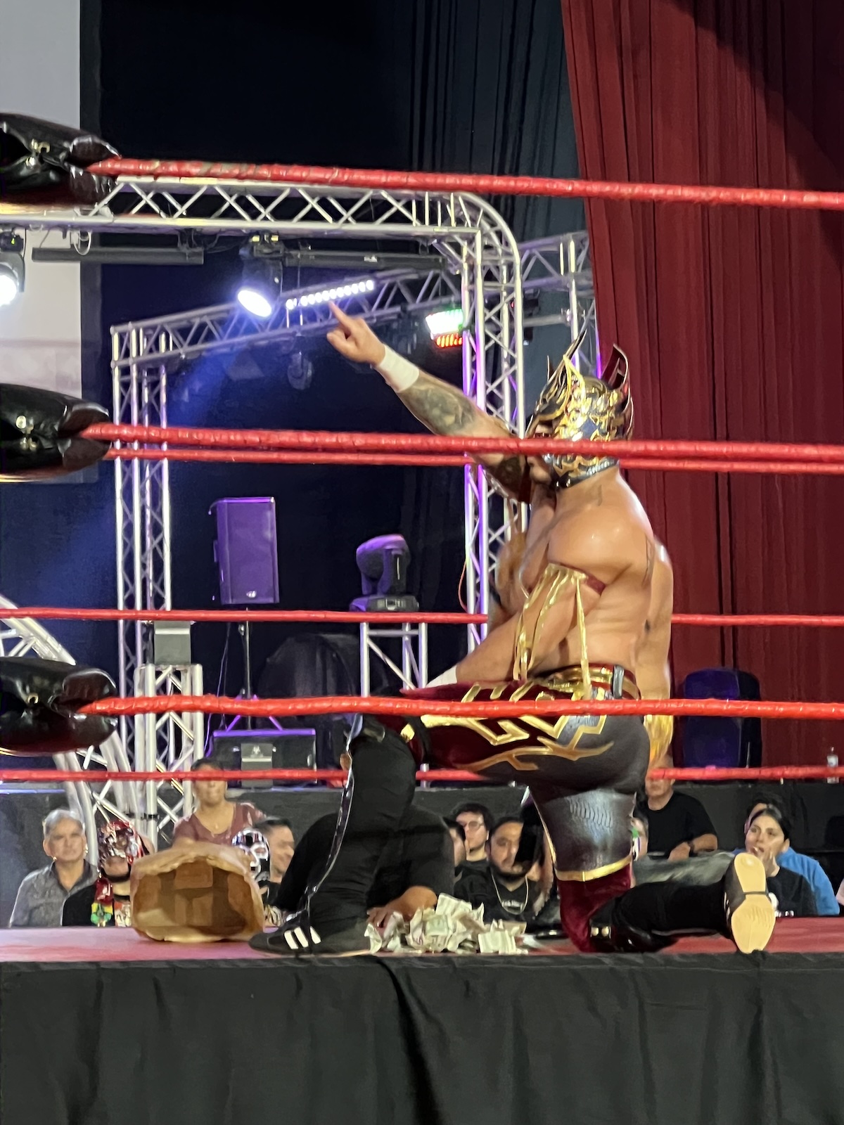 laredo kid money